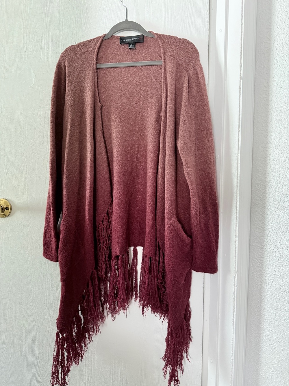 Colleen Lopez Ombre Fringe Open Cardigan in Rose to Burgundy Size M
